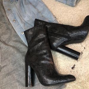 Black Snake Skin Boots